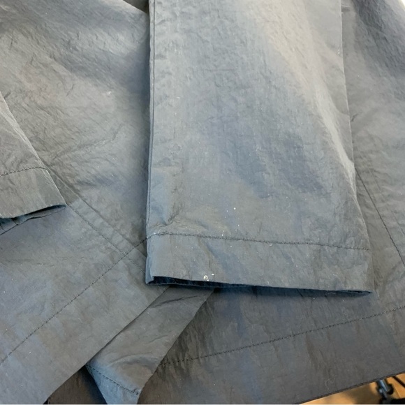 HENNES by H&M Women's Size L Black Lightweight Hooded Jacket. - Picture 13 of 13